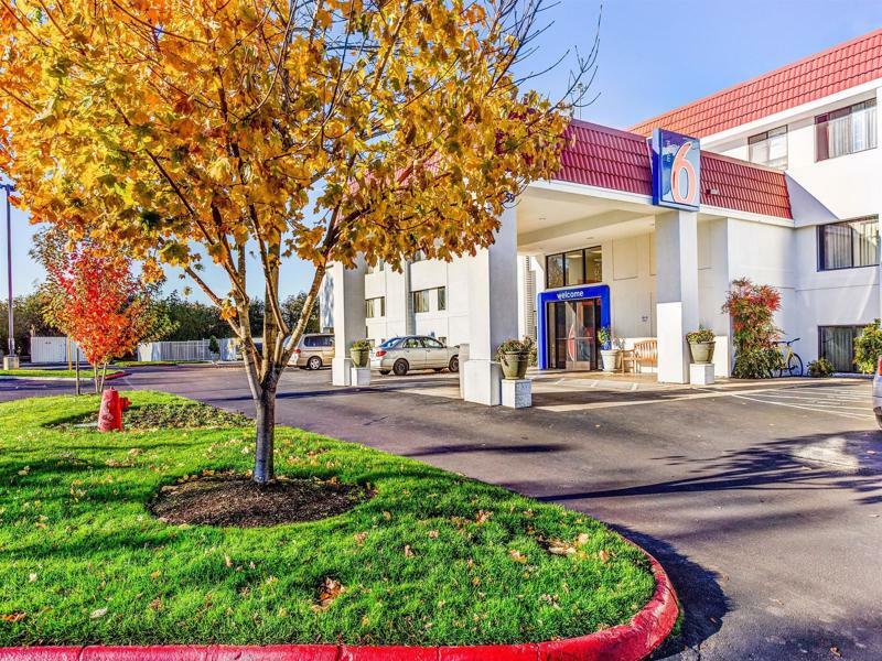 Motel 6-Portland, Or - Tigard West מראה חיצוני תמונה